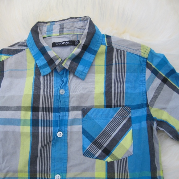 boys size M (10/12) button down short sleeve - Picture 6 of 6
